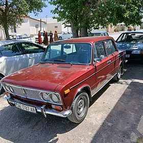 Lada 2103 1984