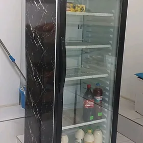 Witrina holodilnik, morozlnik