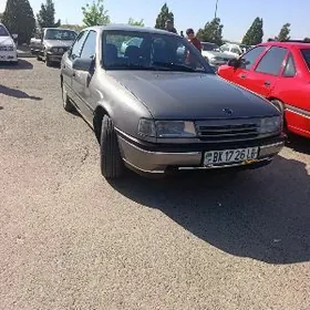 Opel Vectra 1990