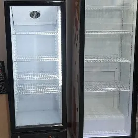 Witrina holodilnik