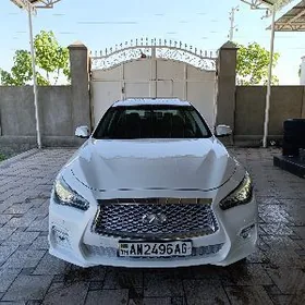 Infiniti Q50 2019