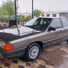 Audi 100 1989