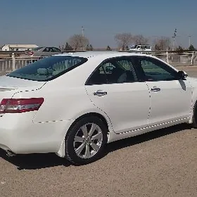Toyota Camry 2010