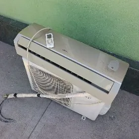 Kansaner splint Akira