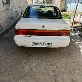 Toyota Corolla 1993