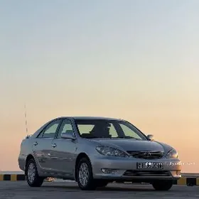 Toyota Camry 2004