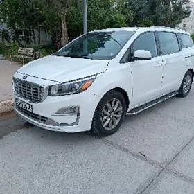 Kia Sedona 2020
