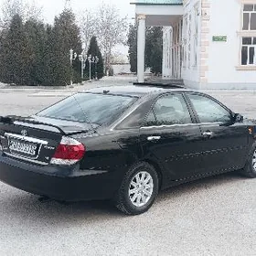 Toyota Camry 2003