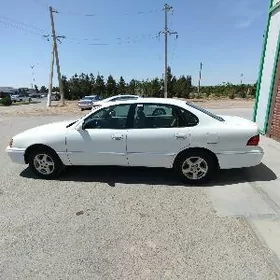 Toyota Avalon 1999