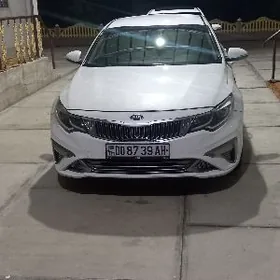 Kia Optima 2020