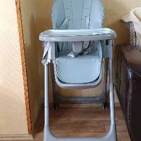 детский столик для кормления