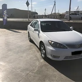 Toyota Camry 2003