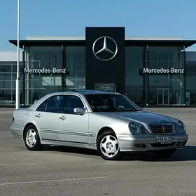 Mercedes-Benz E320 2002