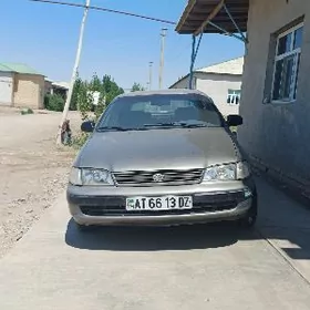 Toyota Carina 1995