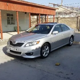 Toyota Camry 2011