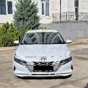 Hyundai Elantra 2021