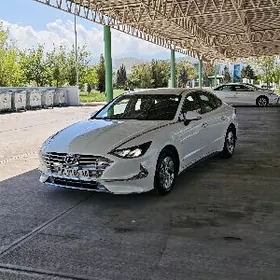 Hyundai Sonata Hybrid 2020