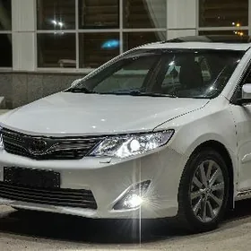 Toyota Camry 2012