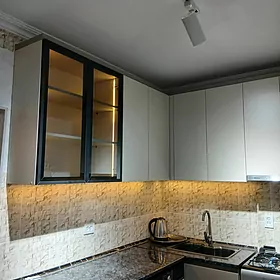 eÿesinden  satlyk jay