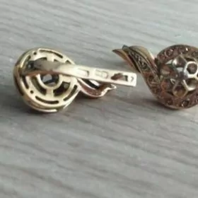 gyzyl gadymy gulakalka