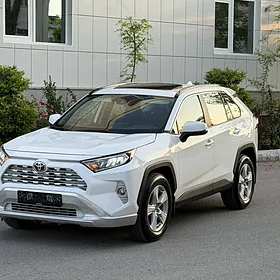 Toyota RAV4 2021