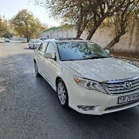 Toyota Avalon 2011