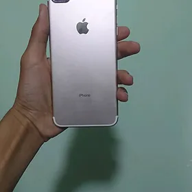 iPhone 7plus 128%