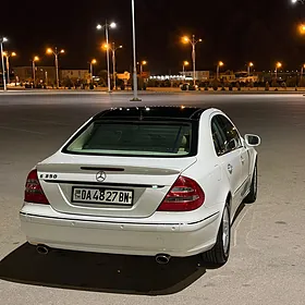 Mercedes-Benz E320 2003