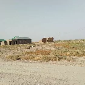 Satlyk Mellek ýer Sarahs