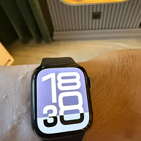 Apple Watch 7 midnight