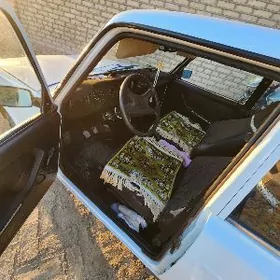 Lada 2107 2004