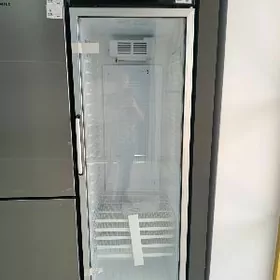 Vitrina holodilnik