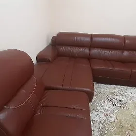 Divan Koja Troyka.