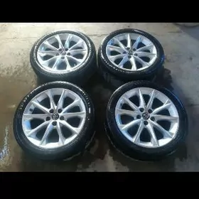 Diska teker 225/45R18 komplekt