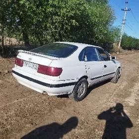 Toyota Carina 1994