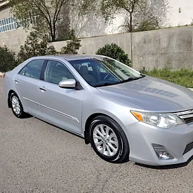 Toyota Camry 2013