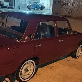 Lada 2104 1984