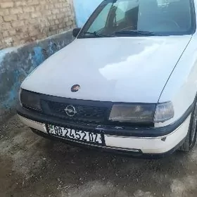 Opel Vectra 1990