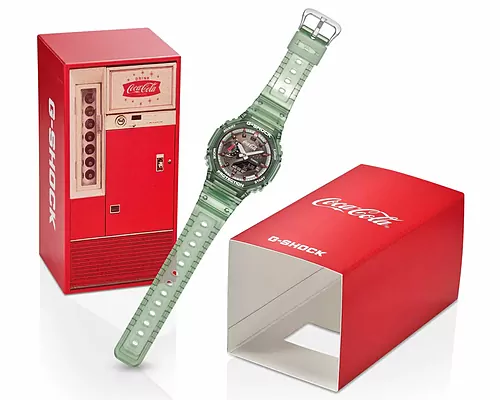 Пузырьки газа и стрелка-бутылка: Casio презентовала часы к 140-летию Coca-Cola