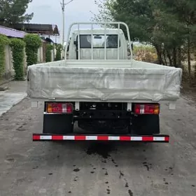 Foton Gratour V5 2026