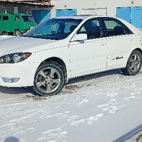 Toyota Camry 2003