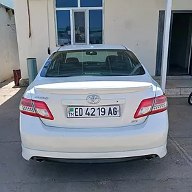 Toyota Camry 2010