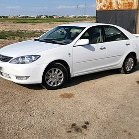 Toyota Camry 2004