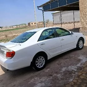Toyota Camry 2005
