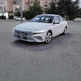 Hyundai Elantra 2026