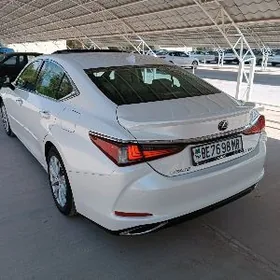 Lexus ES 350 2019