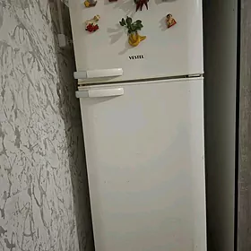 Westel holodinik no fros