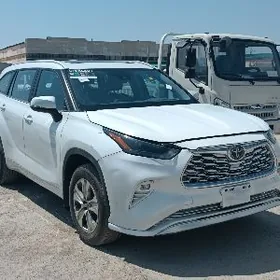 Toyota Highlander 2023