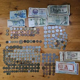 МОНЕТЫ И КУПЮРЫ