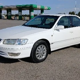 Toyota Camry 2000
